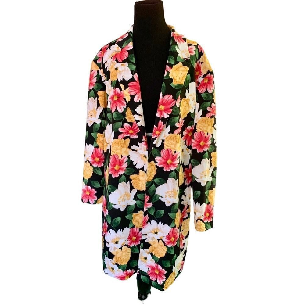 NEW with tags Tahari Floral Duster Coat Size Medium